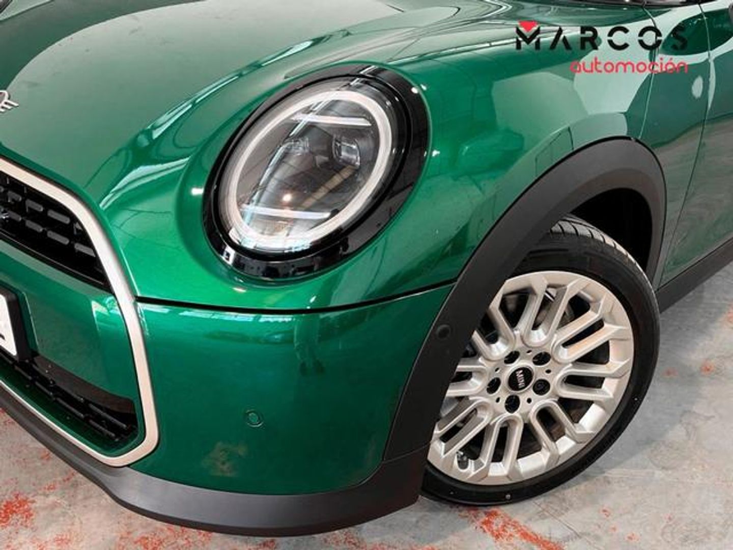 MINI MINI 3 Puertas Cooper C 115 kW (156 CV)