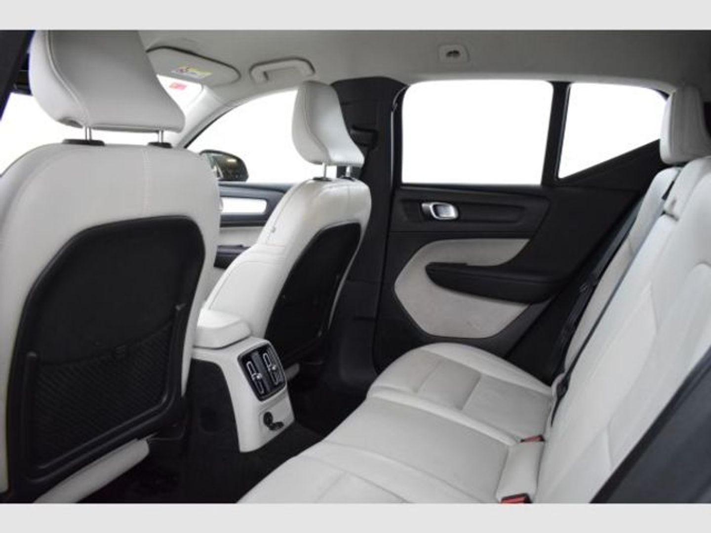 Volvo XC40 T5 Twin Recharge Inscription Expression Auto 193 kW (262 CV)