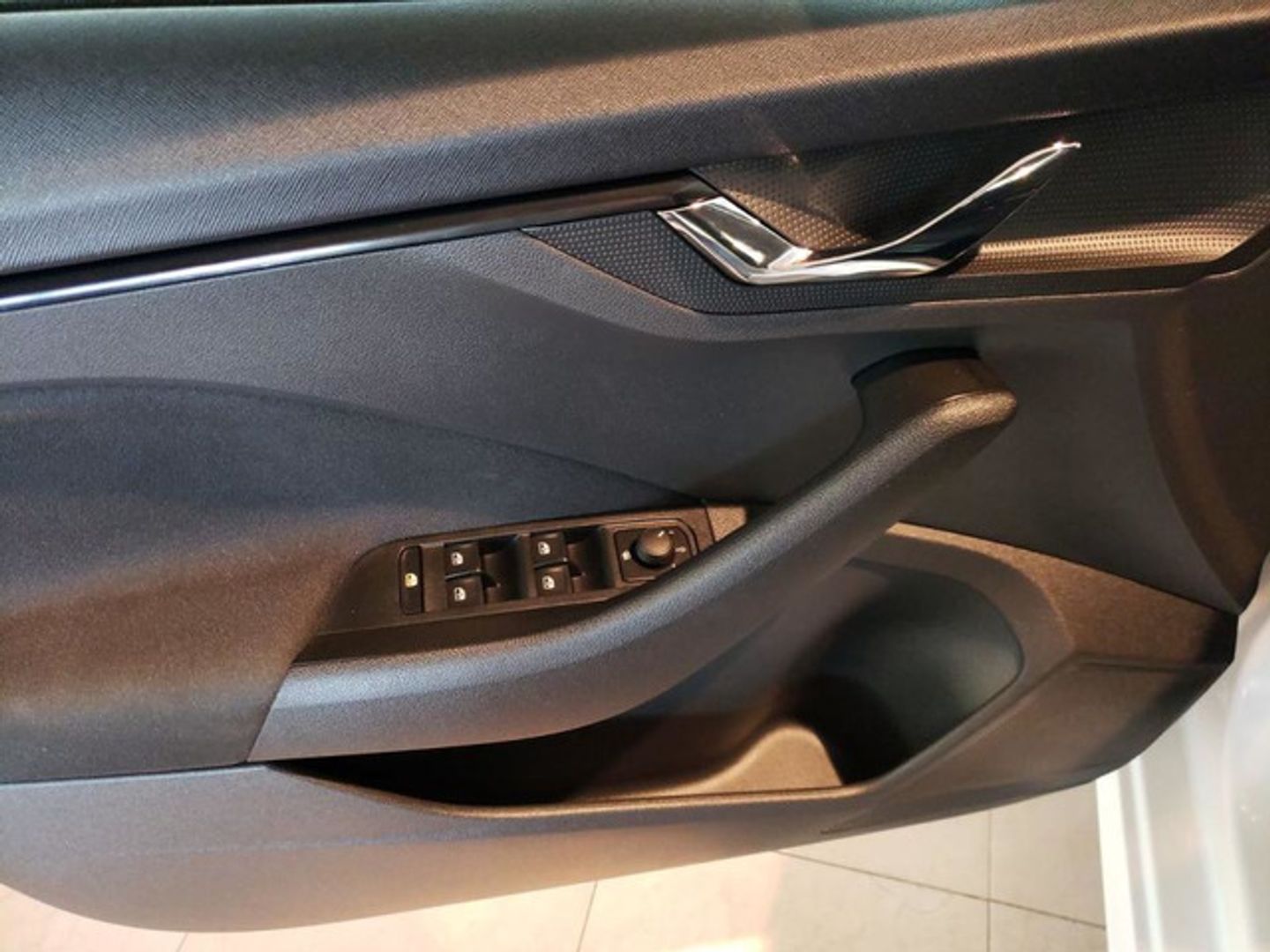 Skoda Kamiq 1.0 TSI Ambition DSG 81 kW (110 CV)