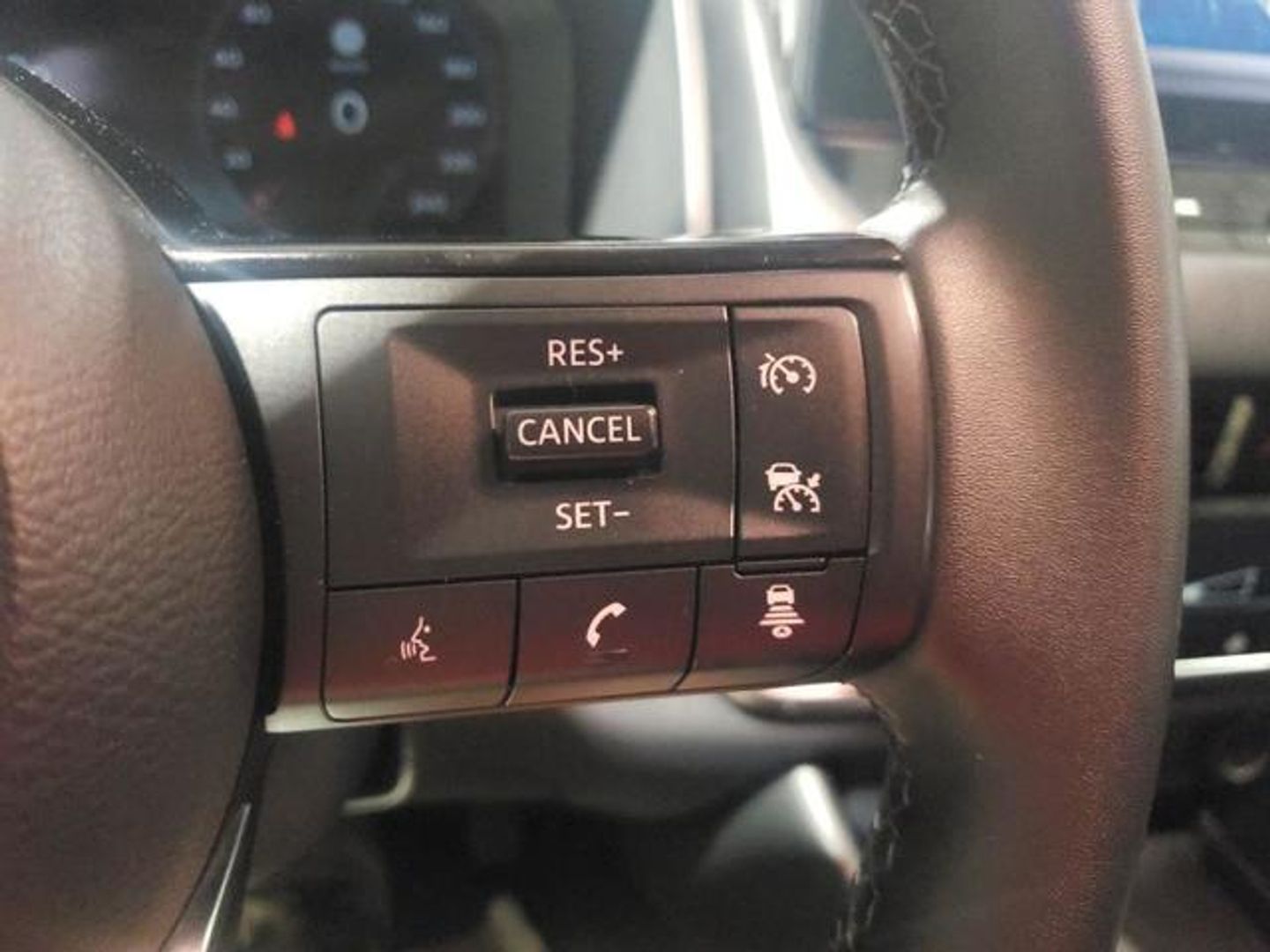 Nissan Qashqai DIG-T 140 mHEV N-Connecta 4x2 103 kW (140 CV)