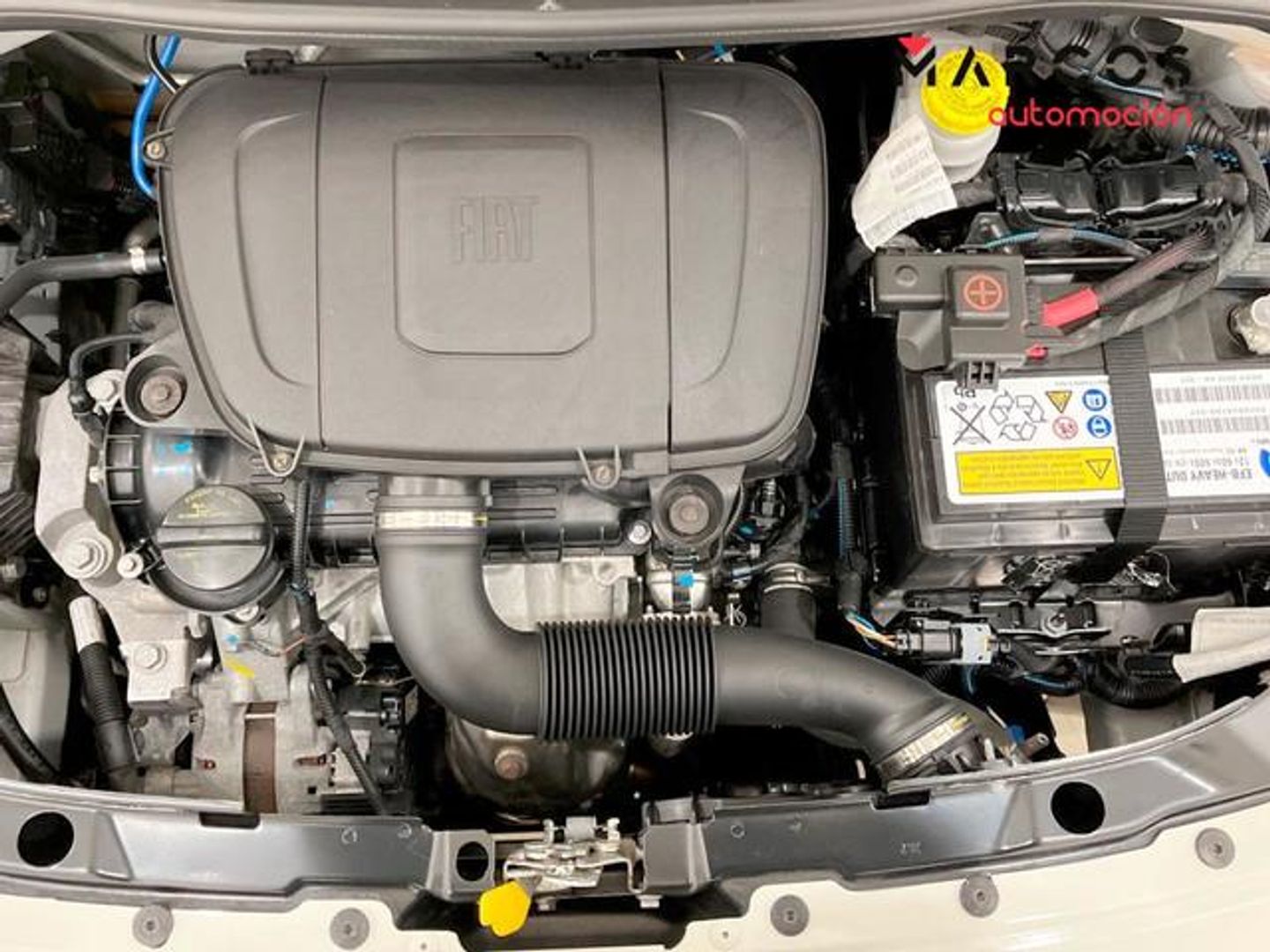 Fiat 500 1.0 Hybrid Dolcevita 51 kW (70 CV)