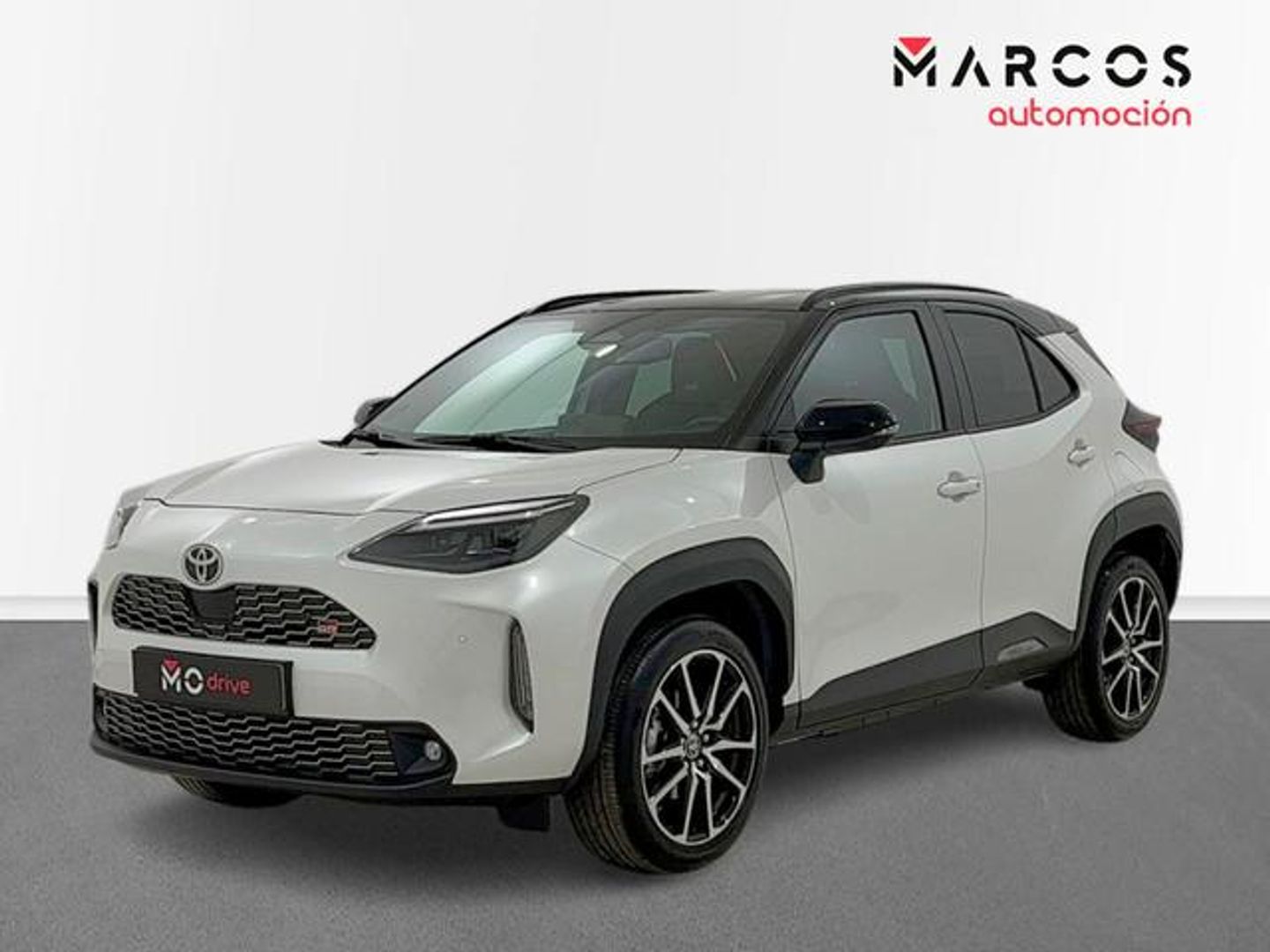 Toyota Yaris Cross 130H GR Sport 96 kW (130 CV) Blanco SUV
