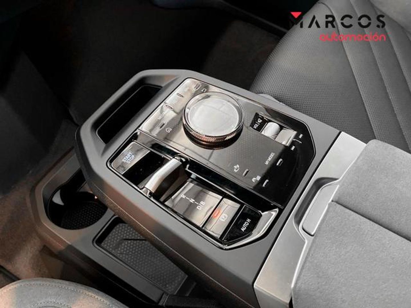 BMW iX xDrive60 400 kW (544 CV)