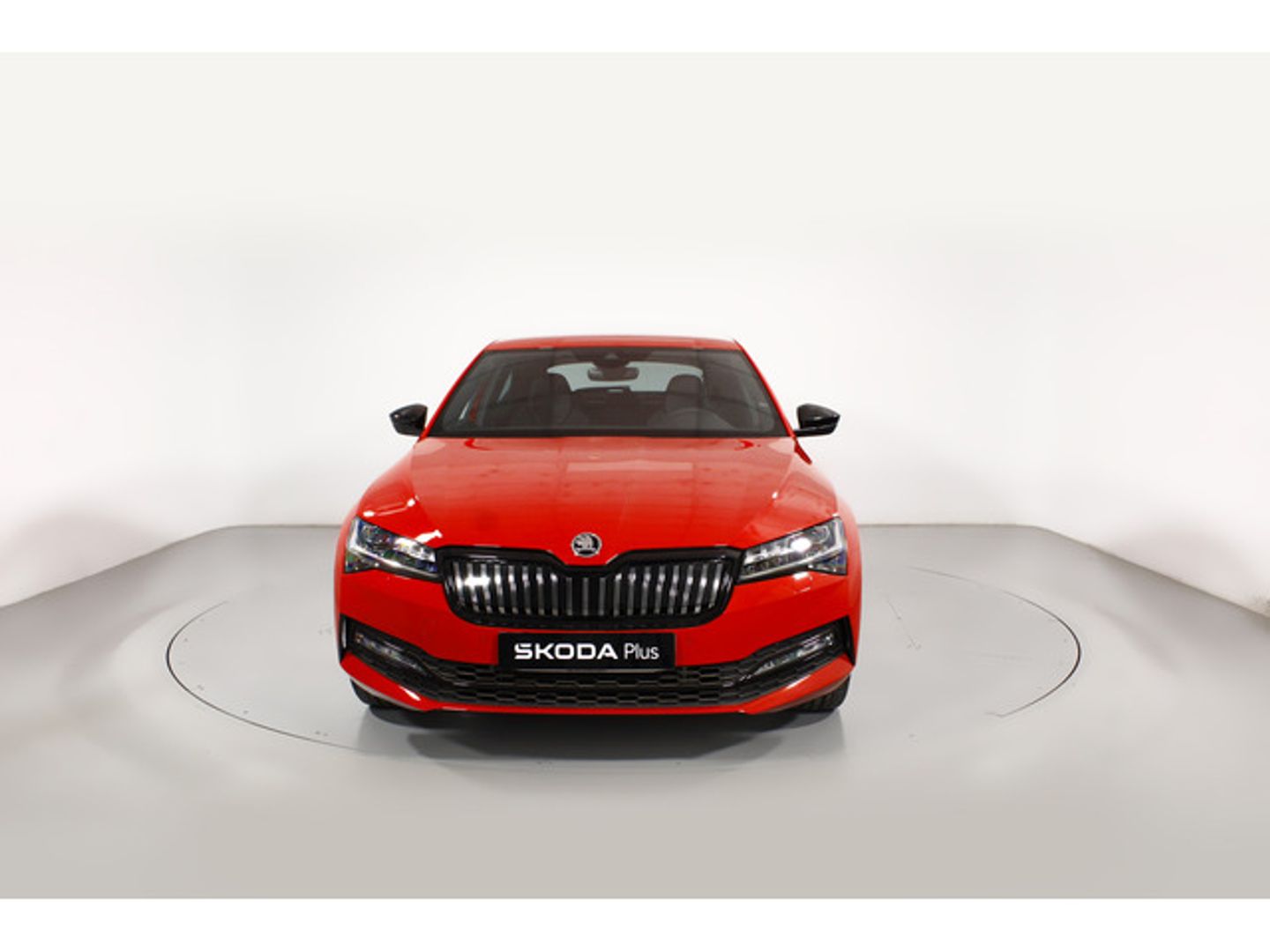 Skoda Superb 1.4 TSI iV P-HEV Sport Line DSG 160 kW (218 CV)