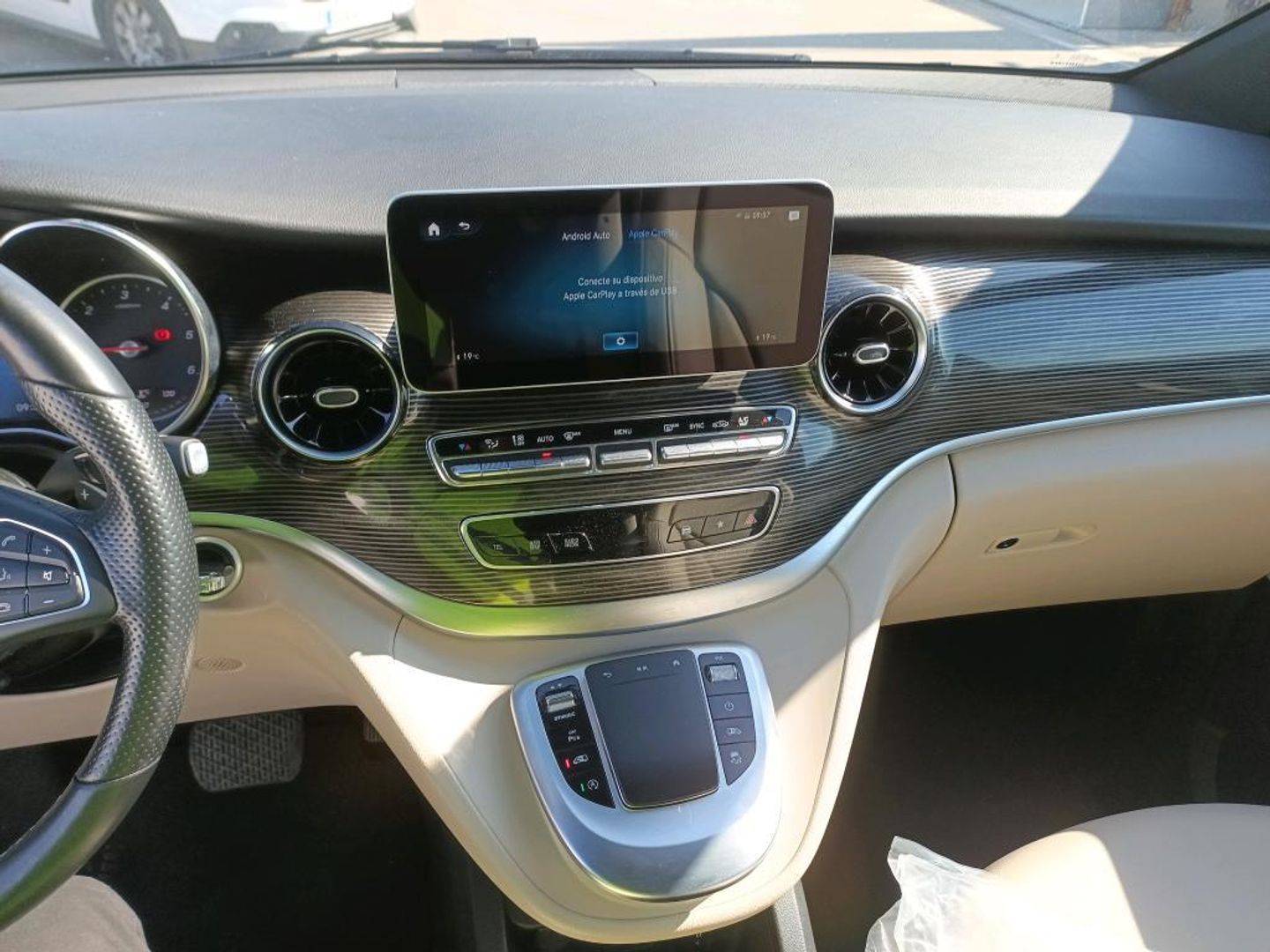 Mercedes-Benz Clase V V 300 d Avantgarde Largo 176 kW (239 CV)