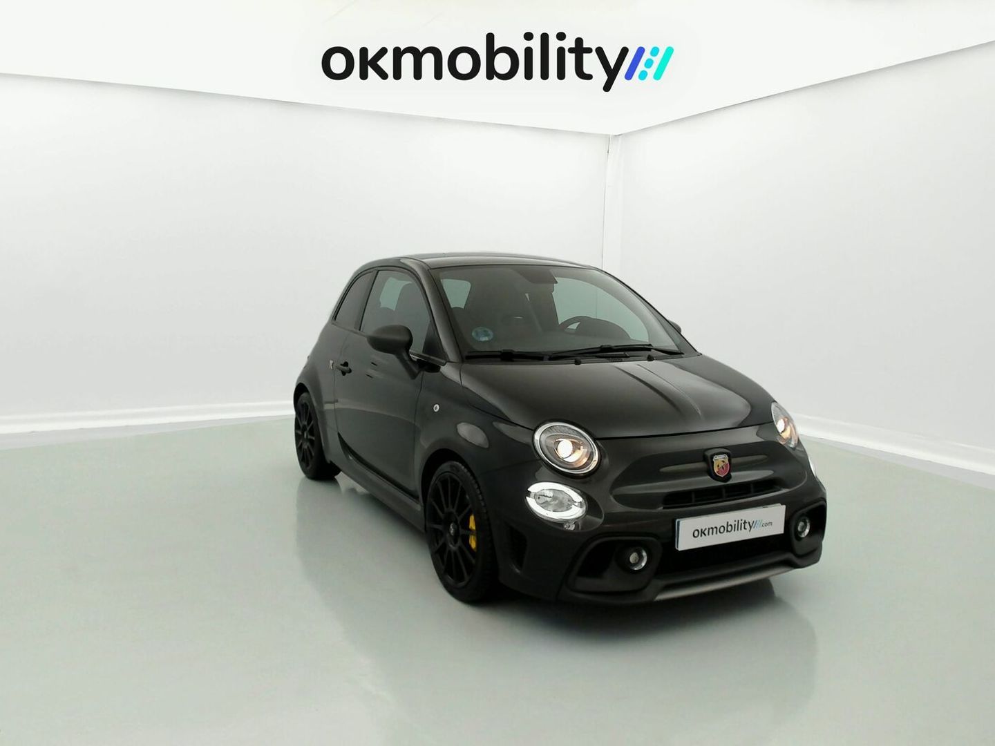 Abarth 500 1.4 16v T-Jet 695 132 kW (180 CV)
