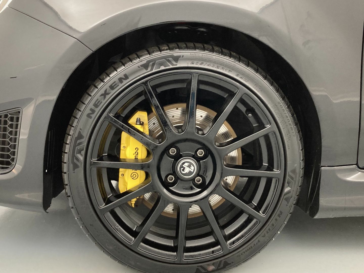 Abarth 500 1.4 16v T-Jet 695 132 kW (180 CV)