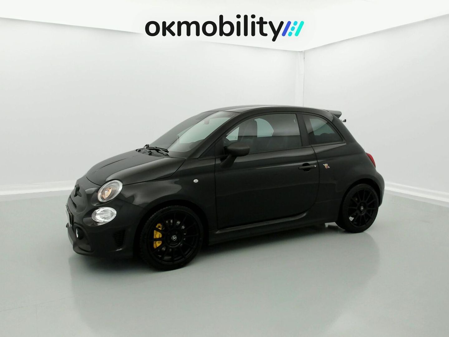 Abarth 500 1.4 16v T-Jet 695 132 kW (180 CV)