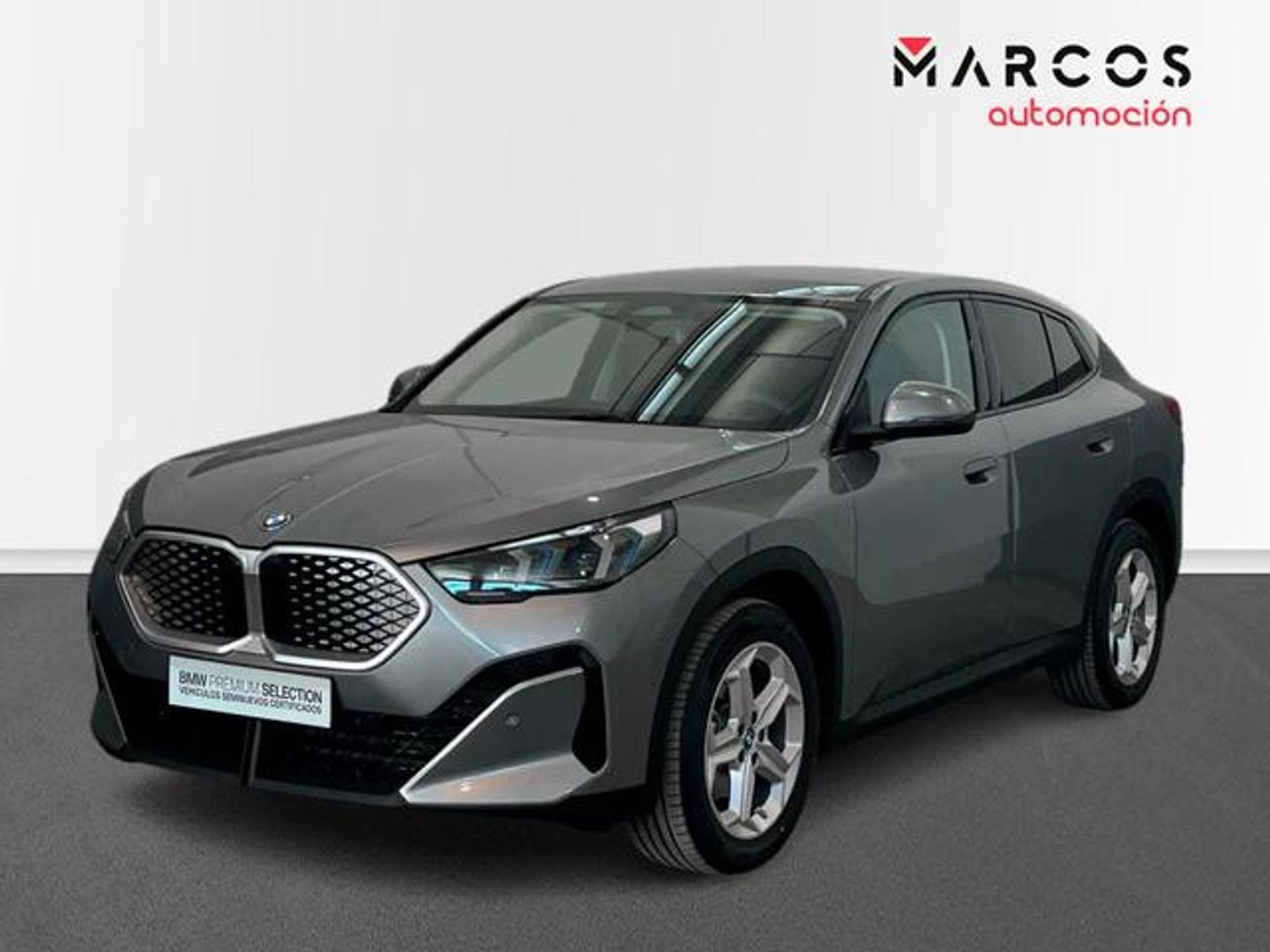 BMW iX2 eDrive20 150 kW (204 CV) Gris SUV