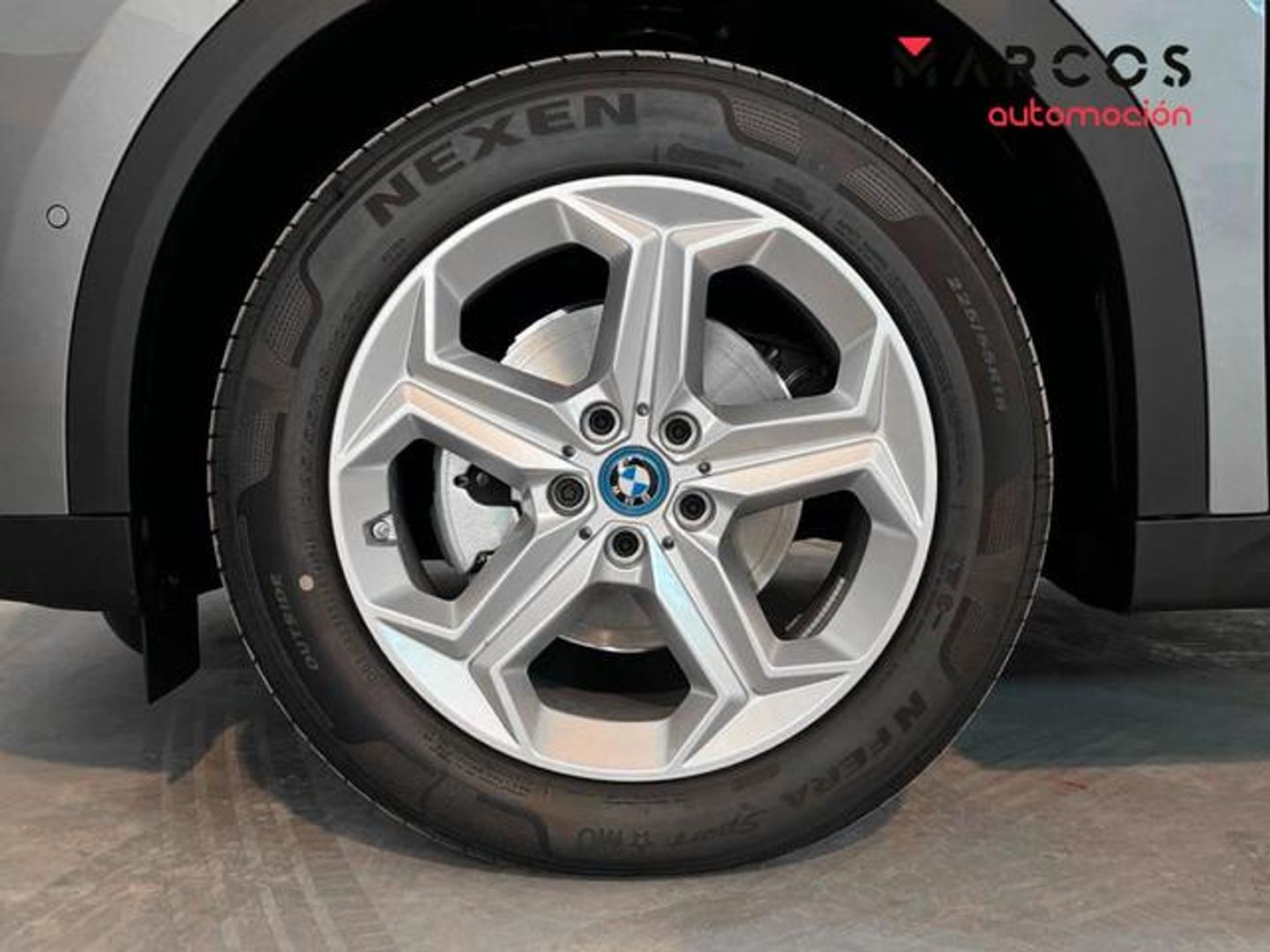 BMW iX2 eDrive20 150 kW (204 CV)