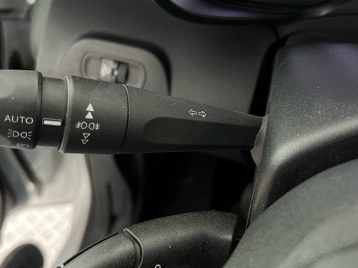 Citroen Berlingo BlueHDi 100 S&S Talla M Live Pack Business 75 kW (102 CV)