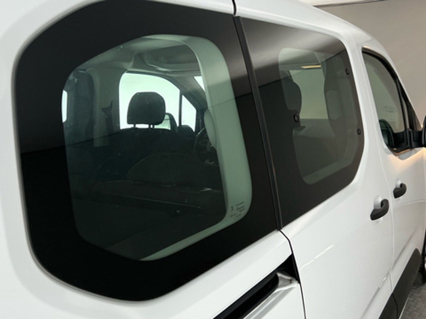 Citroen Berlingo BlueHDi 100 S&S Talla M Live Pack Business 75 kW (102 CV)
