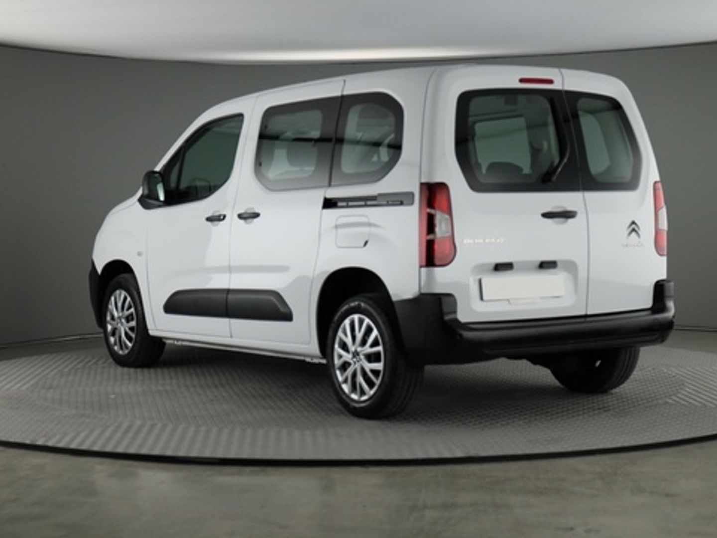 Citroen Berlingo BlueHDi 100 S&S Talla M Live Pack Business 75 kW (102 CV)