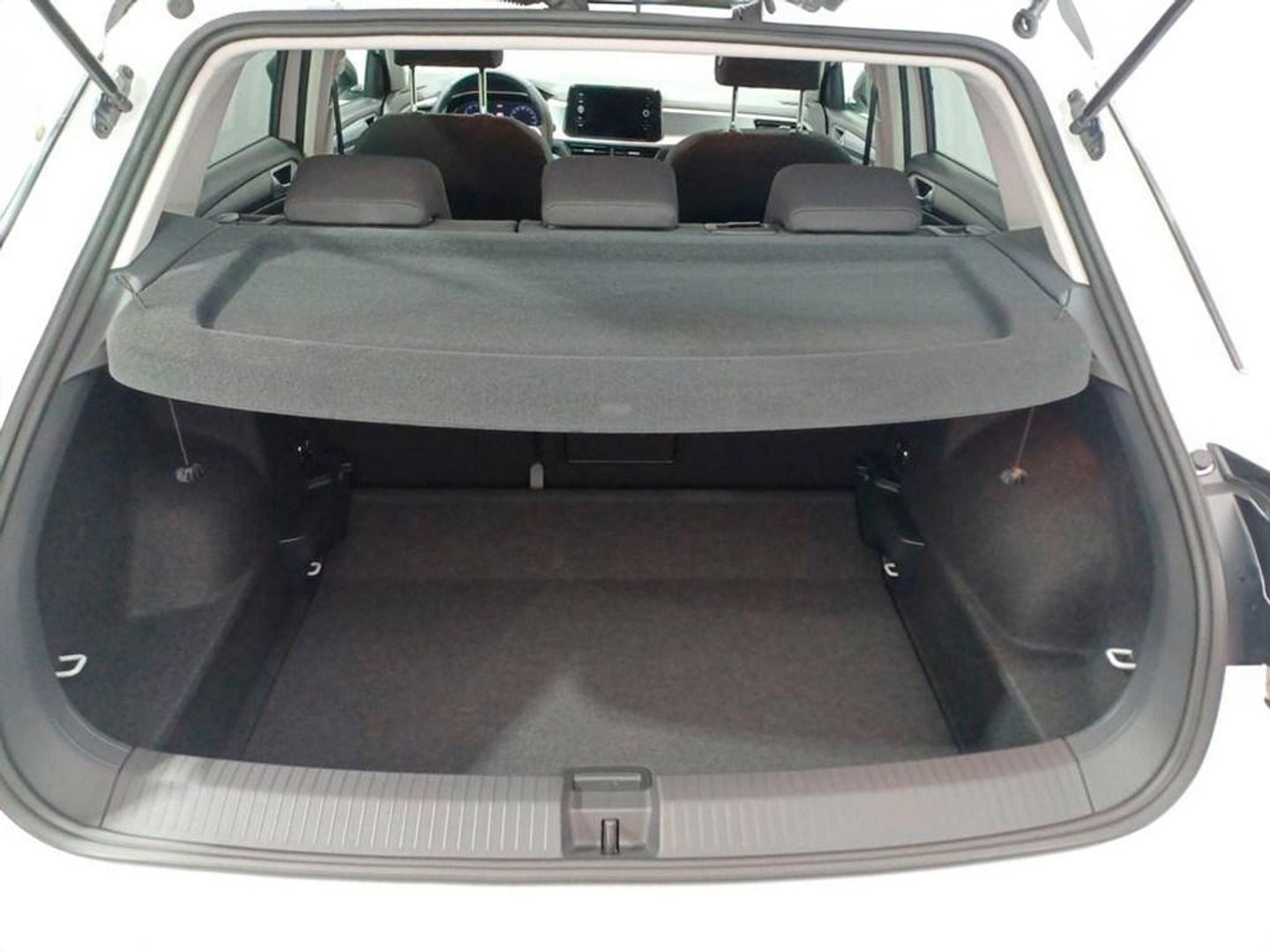 Volkswagen T-Roc Dark 1.0 TSI 81 kW (110 CV)