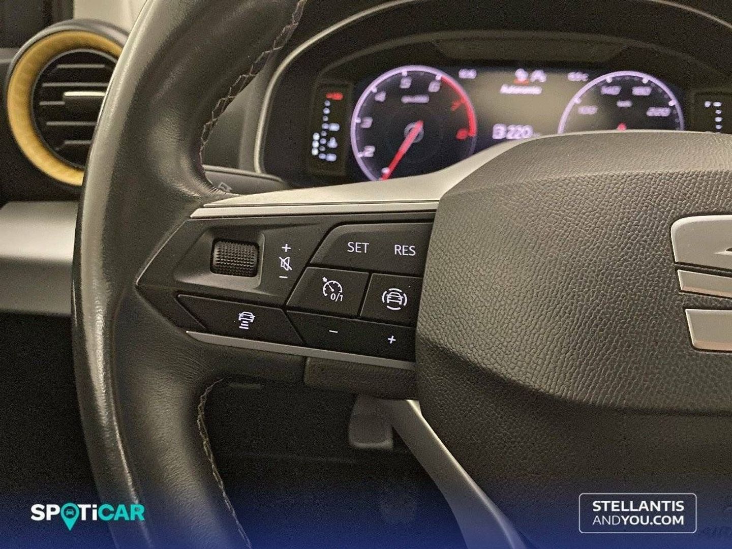 SEAT Arona 1.0 TSI Style Plus 81 kW (110 CV)