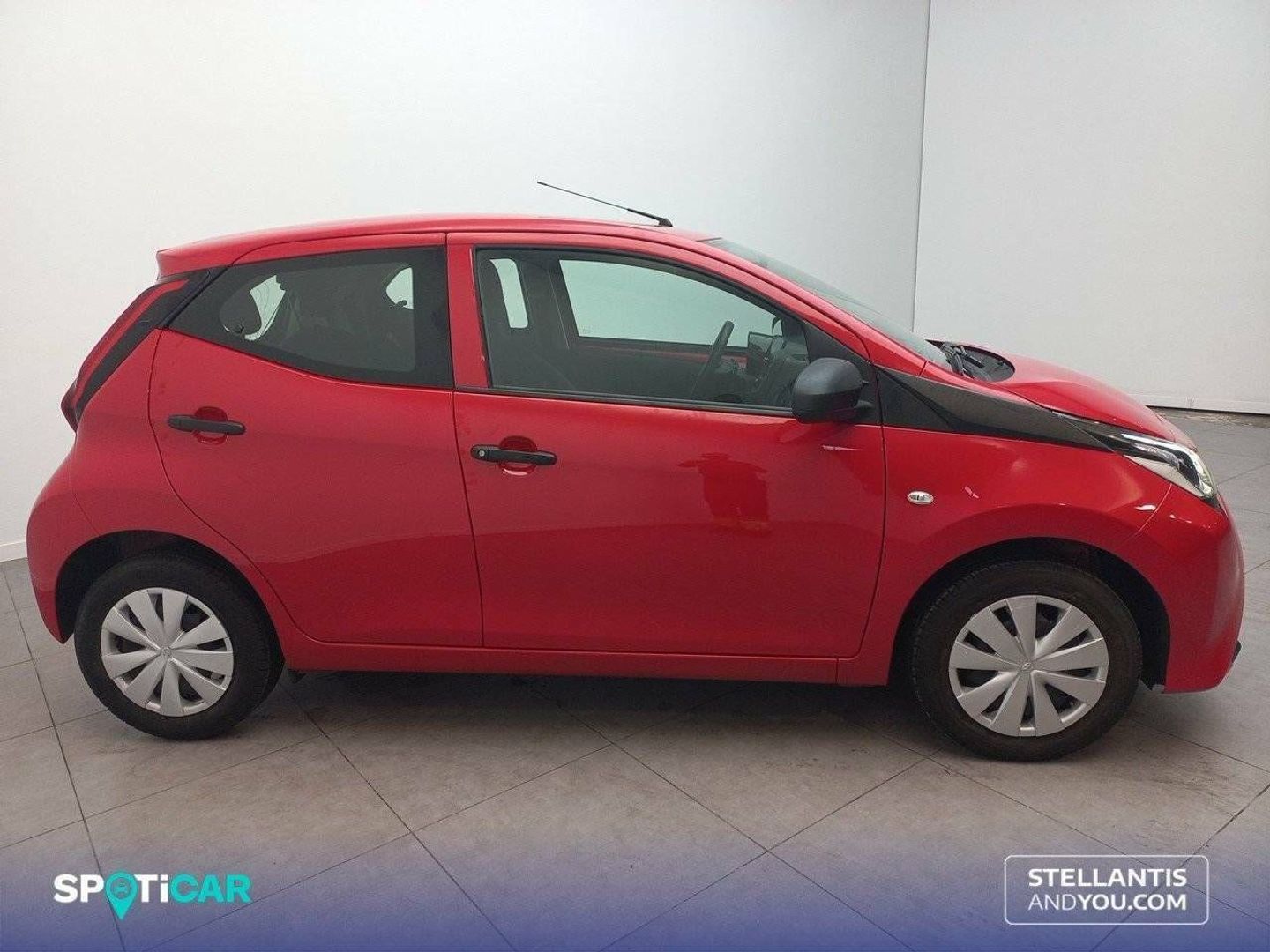 Toyota Aygo 70 x-sport 53 kW (72 CV)