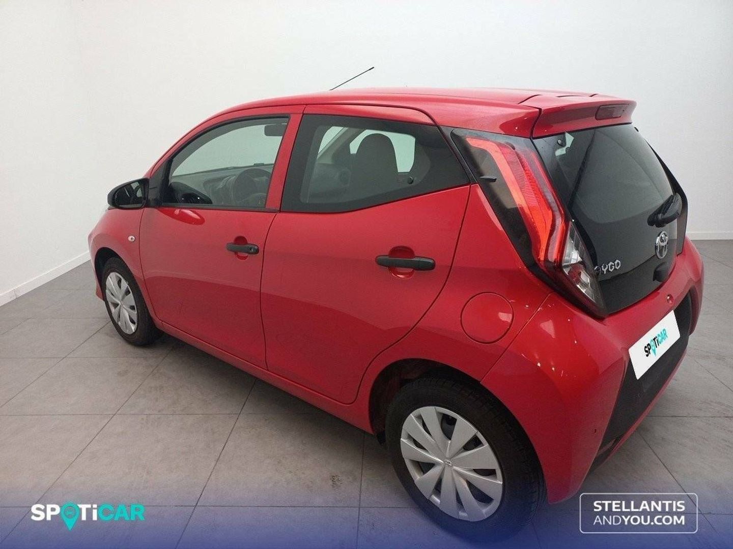 Toyota Aygo 70 x-sport 53 kW (72 CV)