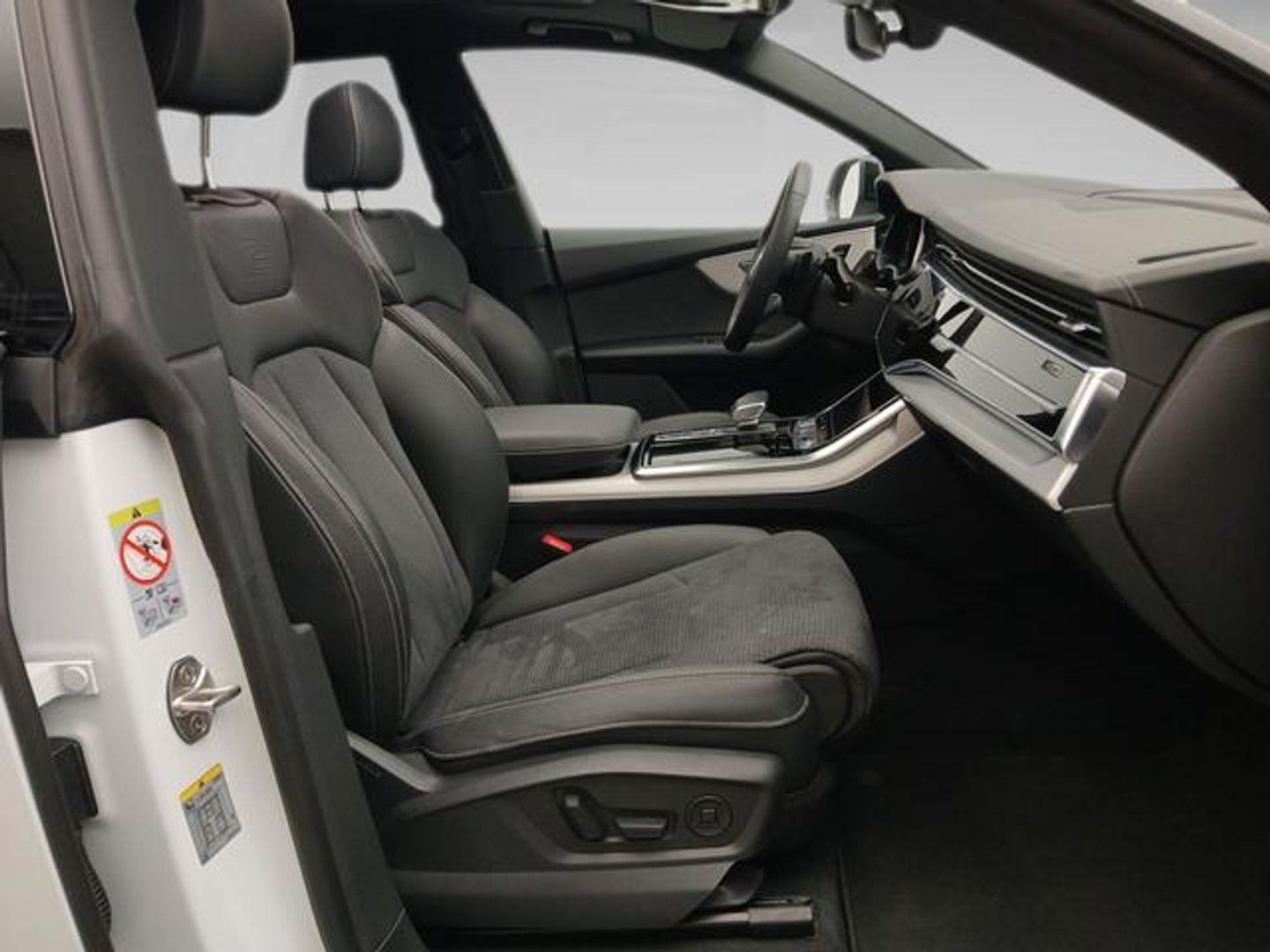 Audi Q8 TFSIe Black line 60 TFSIe quattro 360 kW (490 CV) tiptronic