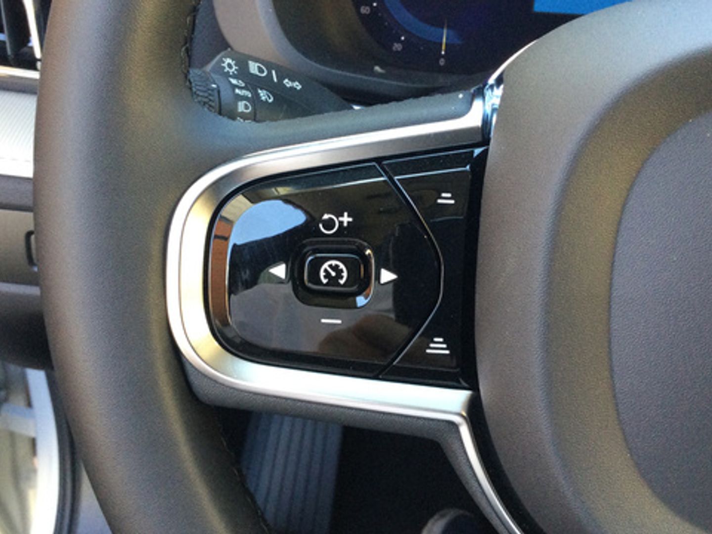 Volvo XC60 T6 Recharge Ultimate Dark AWD Auto 257 kW (350 CV)