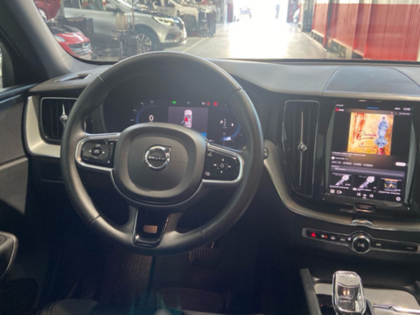 Volvo XC60 B4 D Plus Dark Auto 145 kW (197 CV)