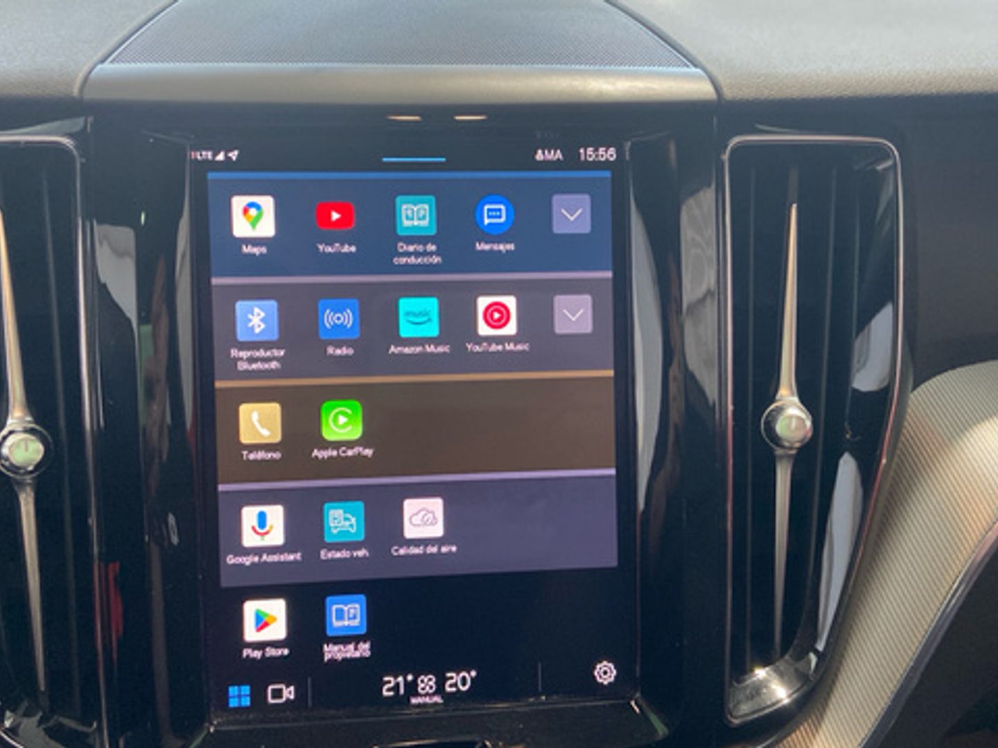 Volvo XC60 B4 D Plus Dark Auto 145 kW (197 CV)