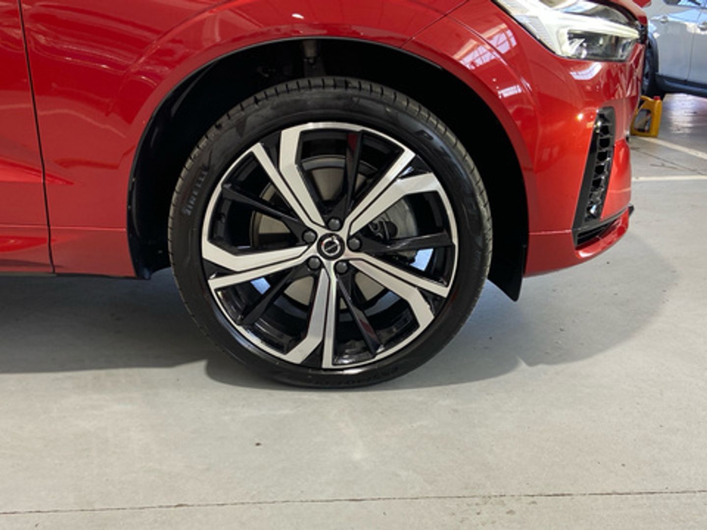 Volvo XC60 T6 Recharge Plus Dark AWD Auto 257 kW (350 CV)