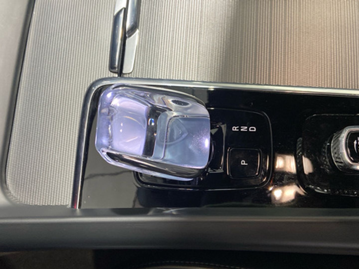 Volvo XC60 T6 Recharge Plus Dark AWD Auto 257 kW (350 CV)