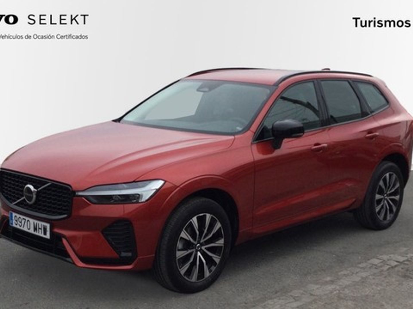 Volvo XC60 B4 D Plus Dark Auto 145 kW (197 CV) Rojo All Terrain / Pick-up