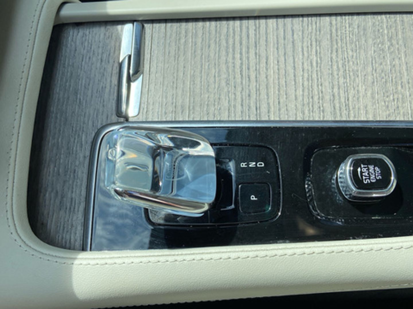Volvo XC90 T8 Ultimate Dark Recharge AWD Auto 335 kW (455 CV)
