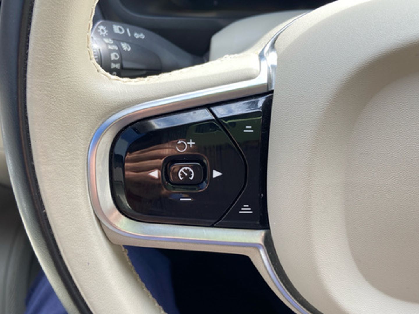 Volvo XC90 T8 Ultimate Dark Recharge AWD Auto 335 kW (455 CV)