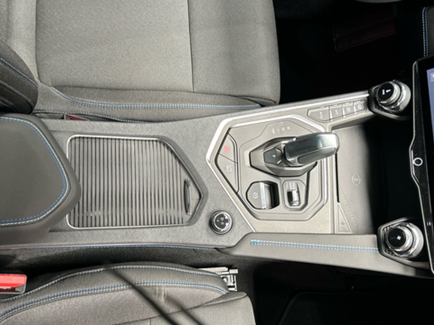 Lynk & Co 01 1.5 PHEV 6.6kW 192 kW (261 CV)