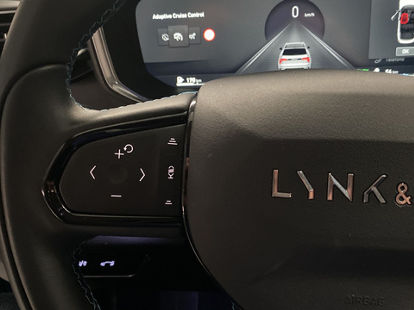 Lynk & Co 01 1.5 PHEV 6.6kW 192 kW (261 CV)