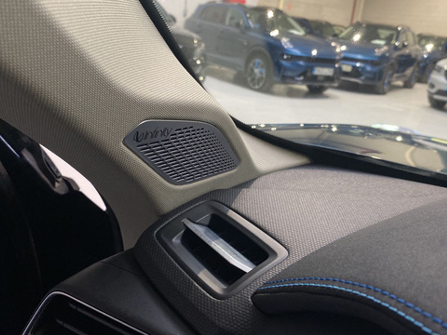 Lynk & Co 01 1.5 PHEV 6.6kW 192 kW (261 CV)