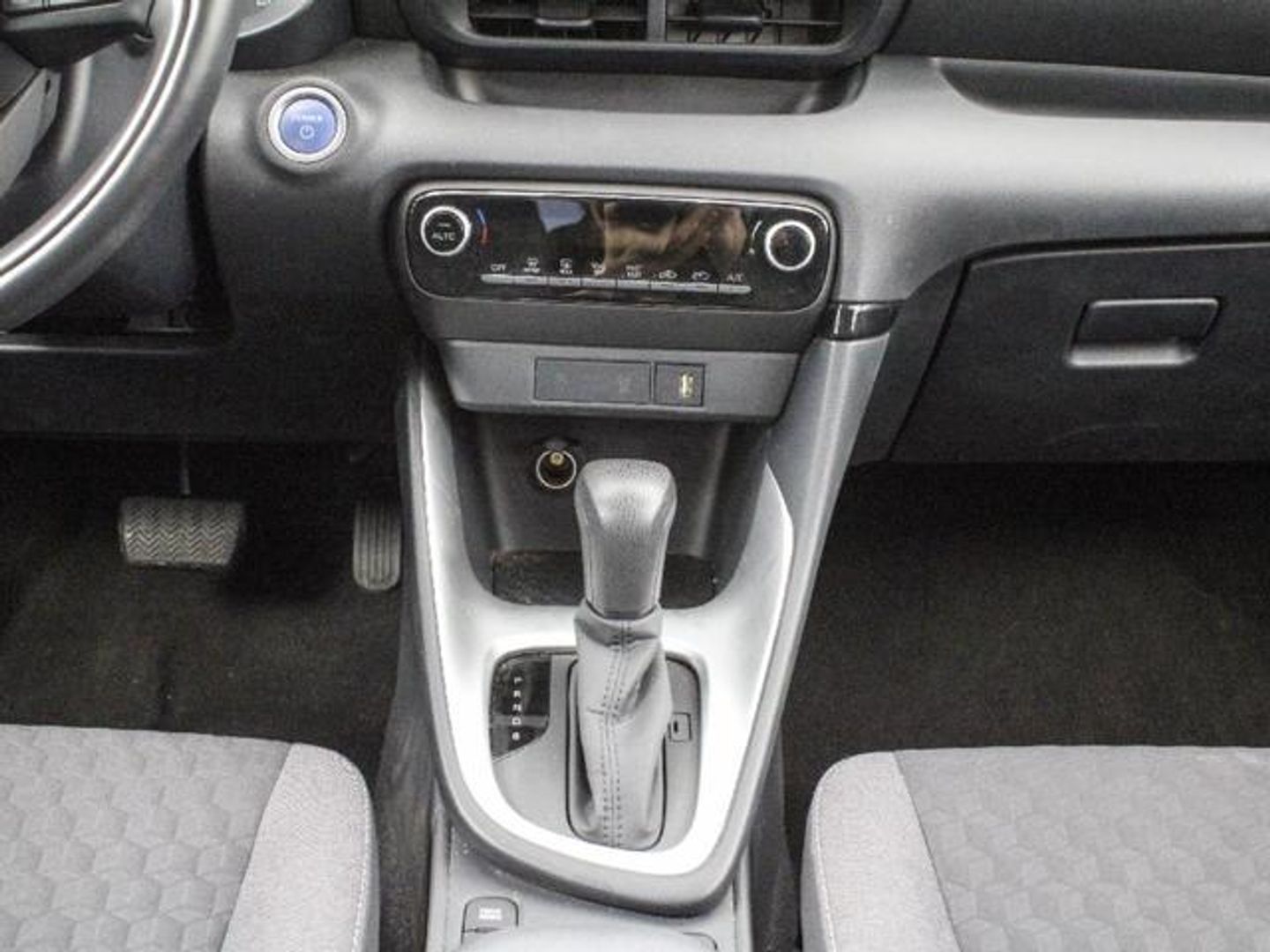 Toyota Yaris 120H Active Plus 85 kW (116 CV)
