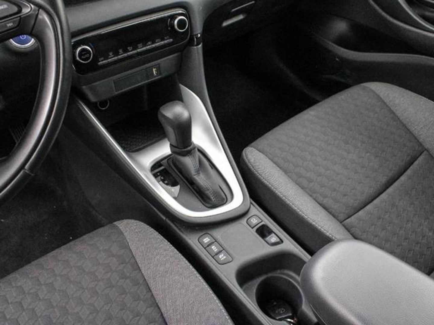 Toyota Yaris 120H Active Plus 85 kW (116 CV)