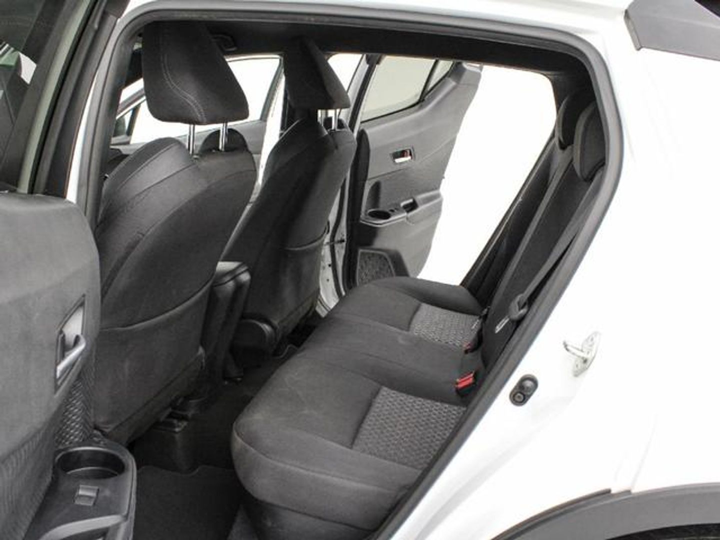 Toyota C-HR 1.8 125H Advance 90 kW (122 CV)