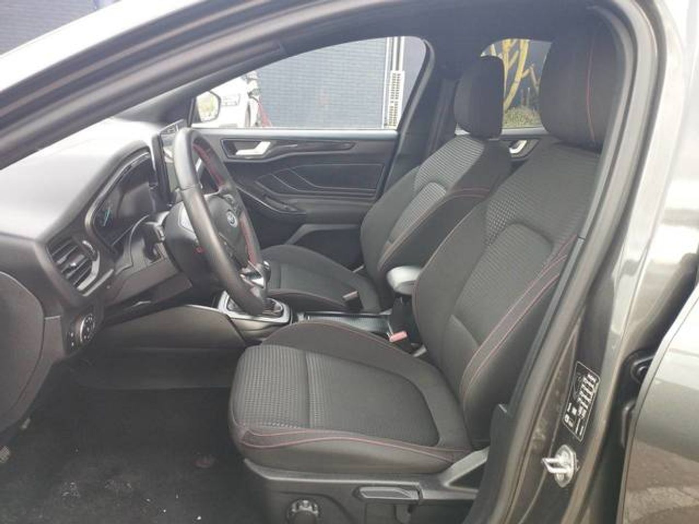 Ford Focus 1.0 Ecoboost MHEV ST-Line 114 kW (155 CV)