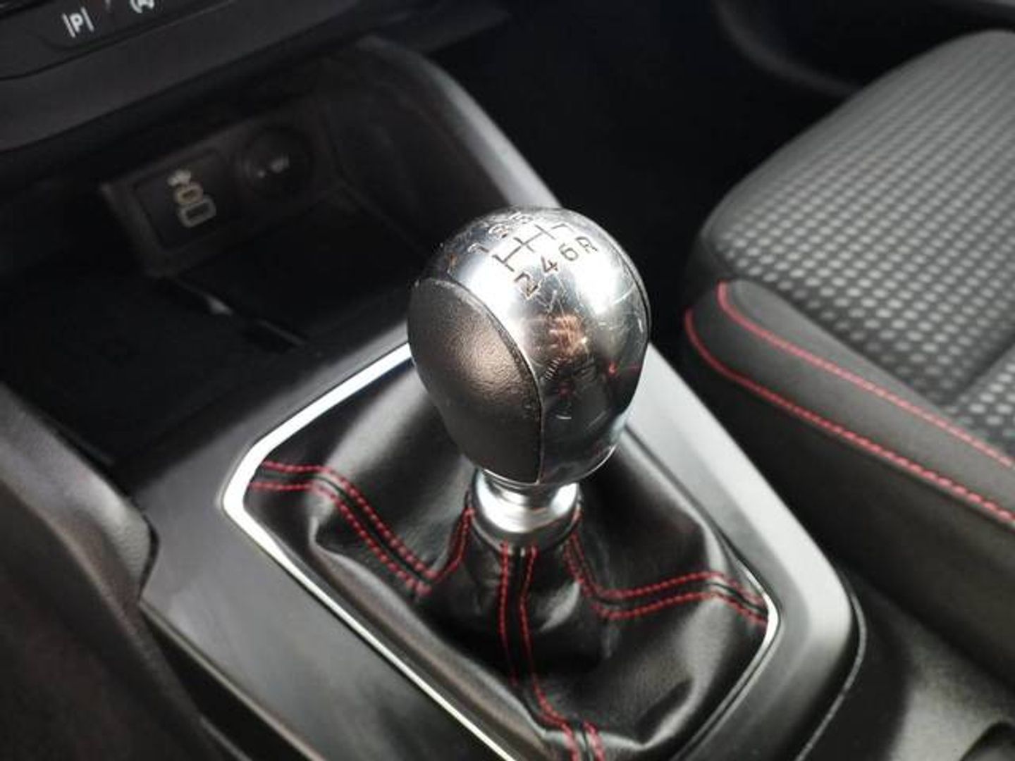 Ford Focus 1.0 Ecoboost MHEV ST-Line 114 kW (155 CV)
