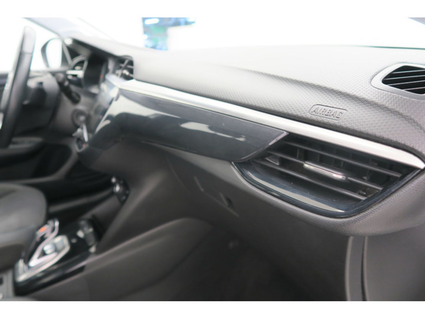 Opel Corsa 1.2 Turbo XHL Elegance Auto 74 kW (100 CV)