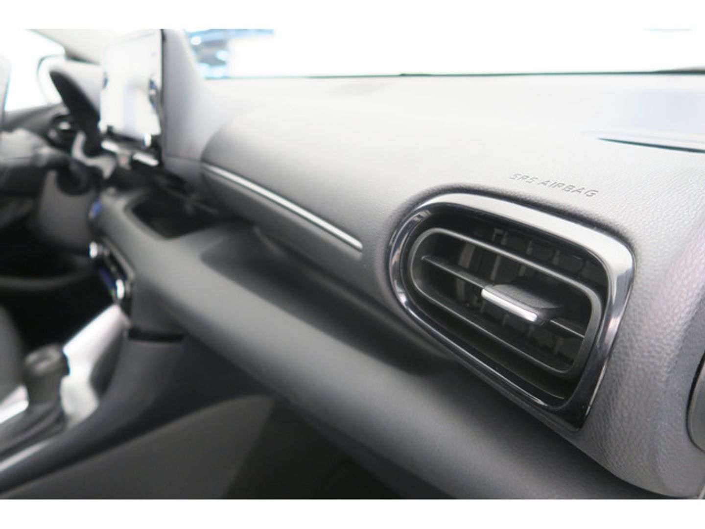 Toyota Yaris 120H Active Tech 85 kW (116 CV)
