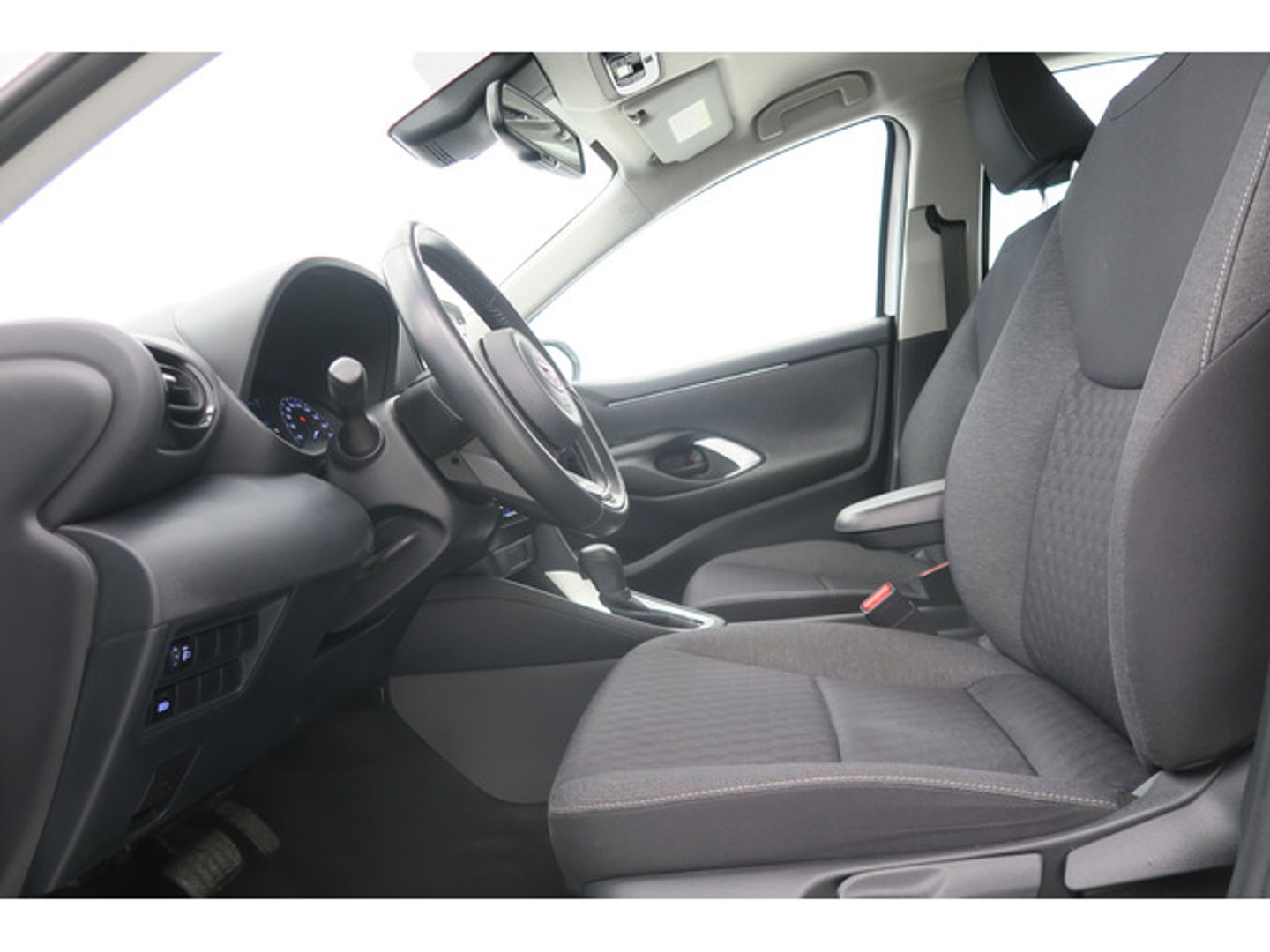 Toyota Yaris 120H Active Tech 85 kW (116 CV)
