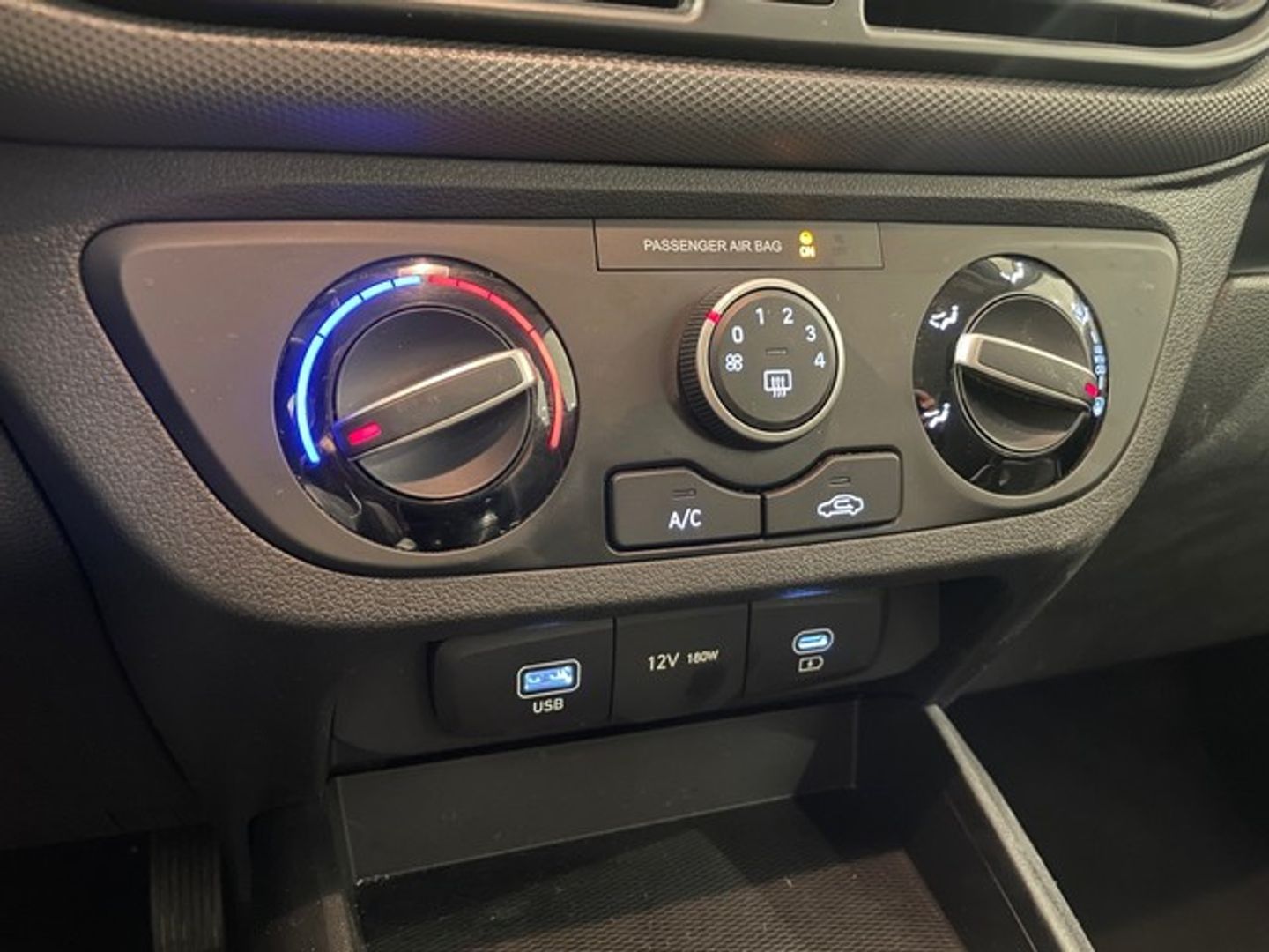 Hyundai i10 1.0 Klass 49 kW (67 CV)