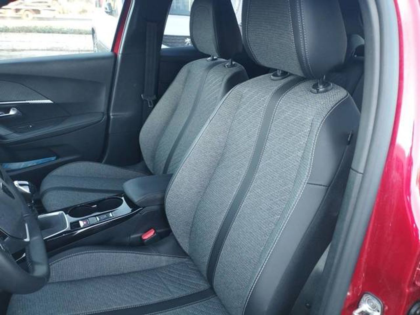Peugeot 2008 PureTech 100 S&S Allure 75 kW (100 CV)