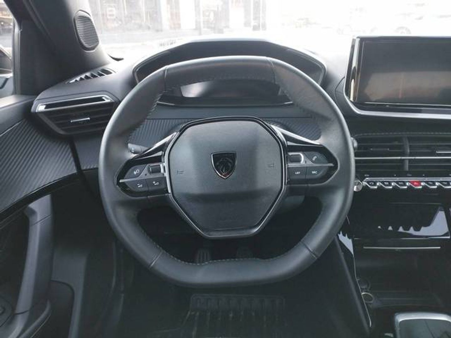 Peugeot 2008 PureTech 100 S&S Allure 75 kW (100 CV)