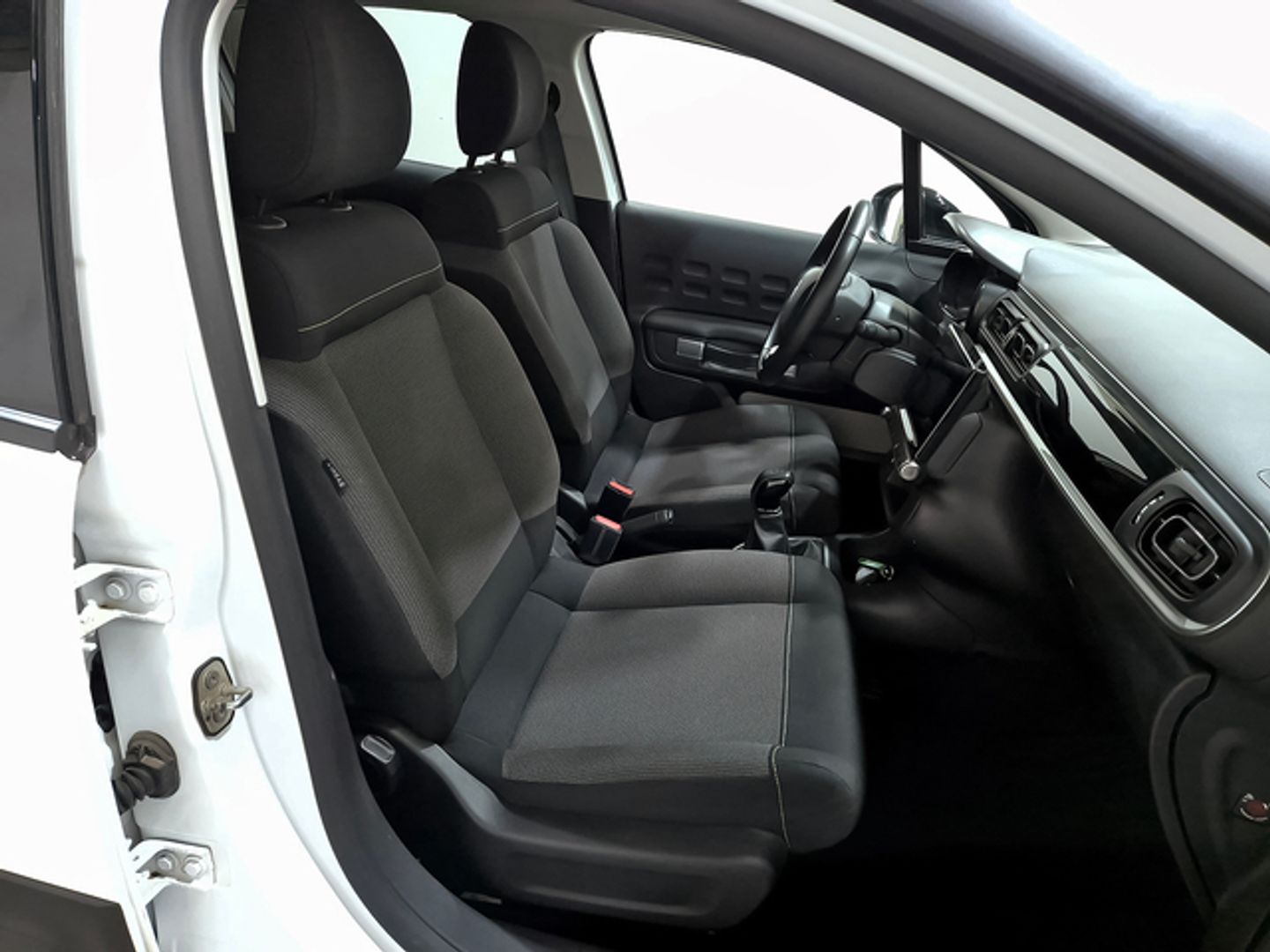 Citroen C3 PureTech 82 Shine 61 kW (83 CV)