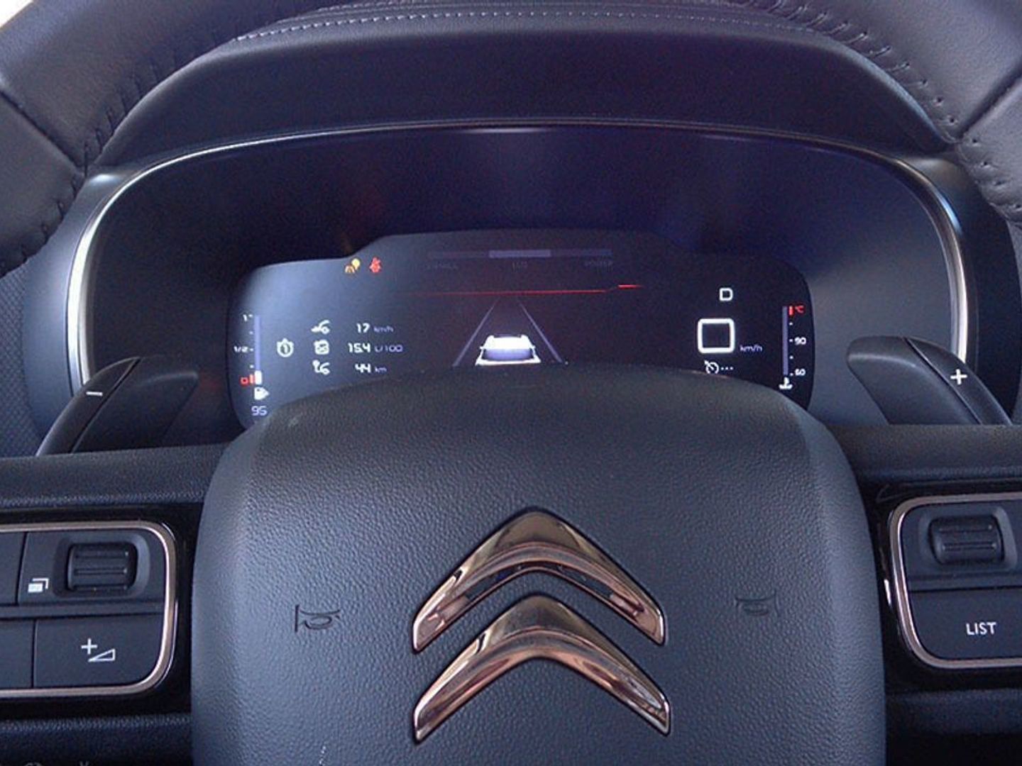 Citroen C5 Aircross Hybrid Plus e-DCS6 100 kW (136 CV)