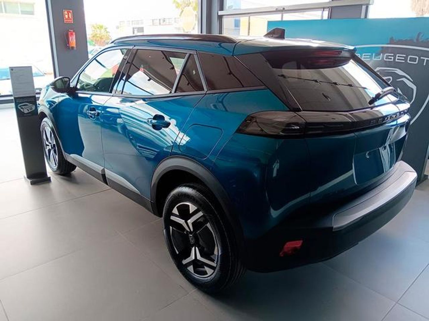 Peugeot 2008 PureTech 100 S&S Allure 75 kW (100 CV)