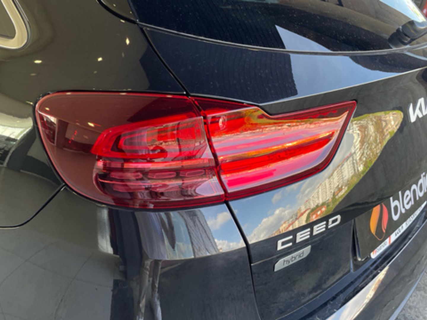 Kia Ceed Tourer 1.0 MHEV Eco-Dynamics Style Edition DCT 88 kW (120 CV)