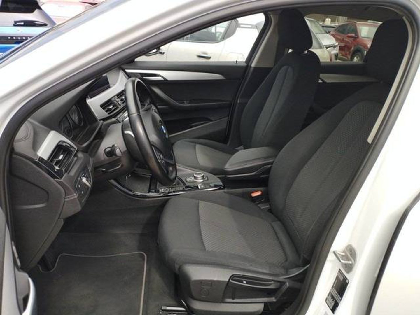 BMW X2 sDrive18i 103 kW (140 CV)