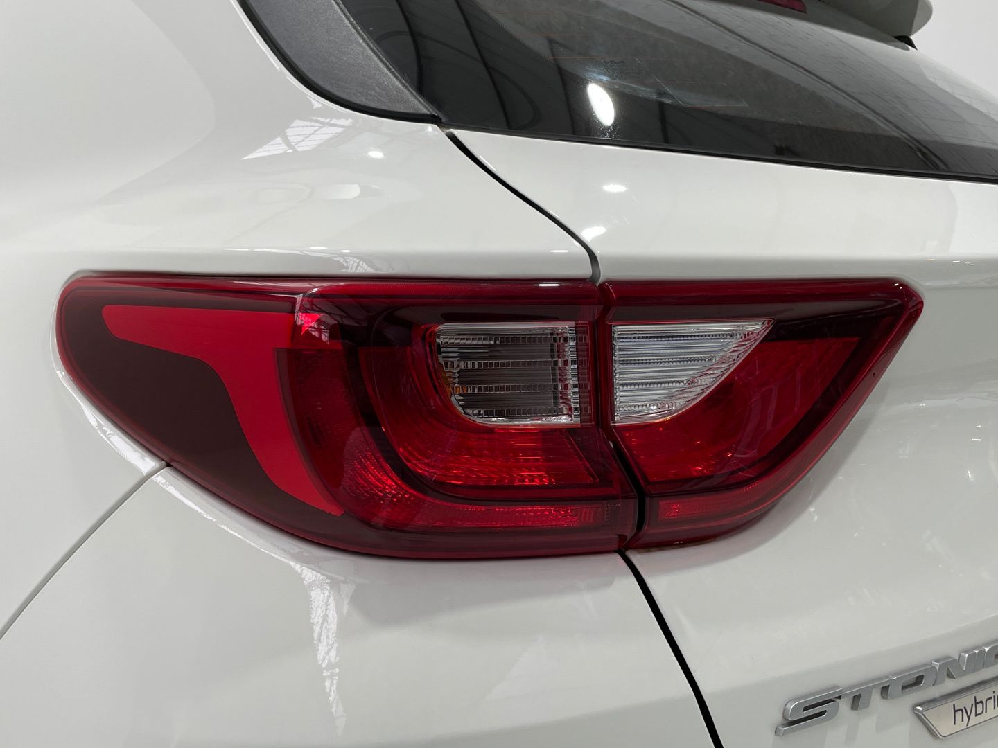 Kia Stonic 1.0 T-GDi MHEV iMT Concept 74 kW (100 CV)